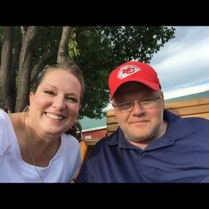 Meet your Posher, Chuck